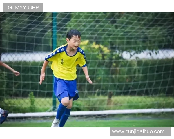 足球小商人如何在绿茵场上实现梦想与财富的双重收获